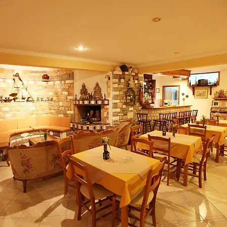 Castle Pontos Hotel 2*