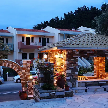 Castle Pontos Hotel 2*