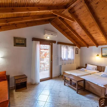 Hotel Castle Pontos 2*