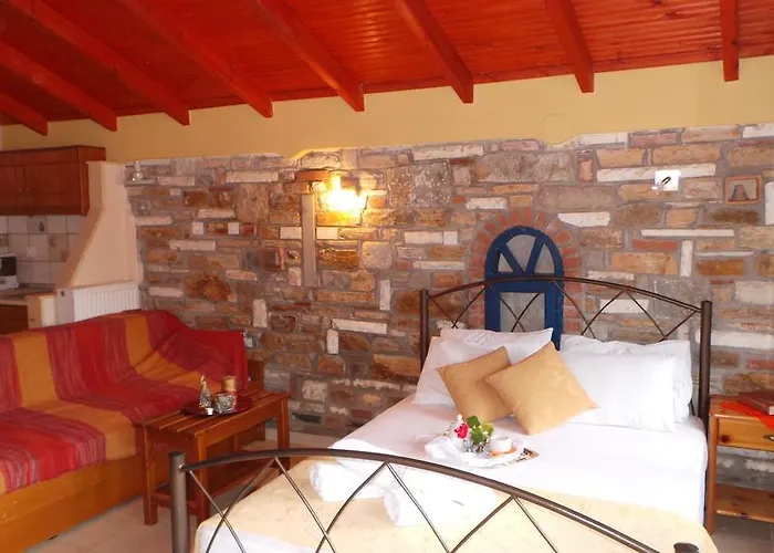 Otel Castle Pontos 2*