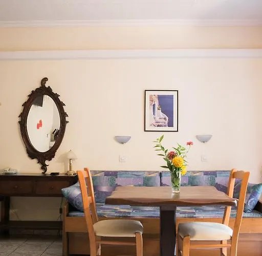 호텔 Castle Pontos 2*